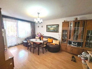 Apartament 3 camere decomandat | 64 mp utili | 2 băi | Zonă Darste– Brașov