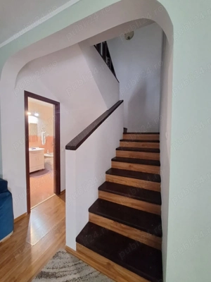 Vând vilă in sat Rosu - imagine 7