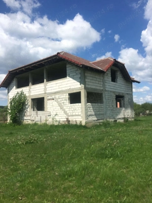 Casa de vânzare  - imagine 5