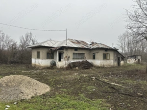 Agentia imobiliara VIGAFON vinde casa 2 camere Cornesti-Dambovita