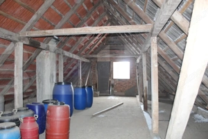 Casă solidă cu teren în Boroșneu Mic – liniște si natură  - imagine 13