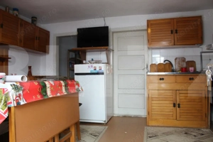 Casă solidă cu teren în Boroșneu Mic – liniște si natură  - imagine 8