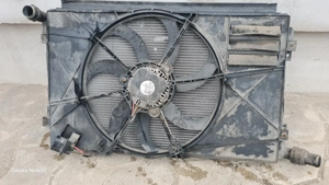 Dezmambrez Golf 5, an 2009,1,9 TDI, motor BLS - imagine 9