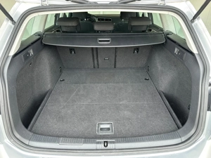 Volkswagen Golf SW 1.6 Diesel 105 CP An 2015 - imagine 12