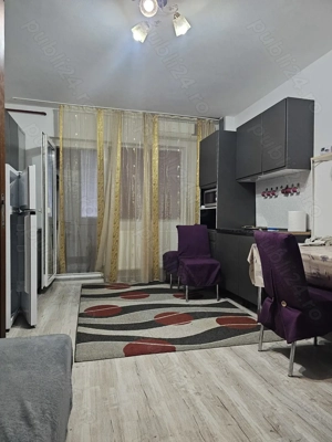 Închiriez apartament 2 camere (transformat in 3 camere)