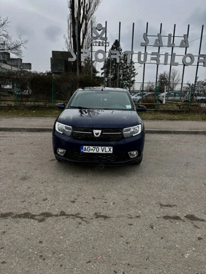 Vand logan 2015 ultima luna 