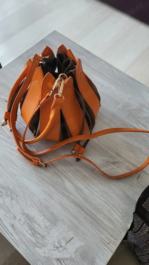 Gentuța cu design Inedit 