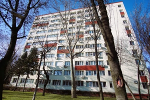 Berceni | Grand Arena | Apărătorii Patriei | Decomandat| Bloc reabilitat termic