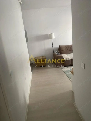 Eleganta si confort: 3 camere cu parcare, in zona Grand Arena, bloc cu lift.STB la doar 2min - imagine 5