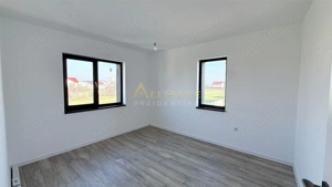 Casa individuala - 4 camere - 2 bai - teren 360 mp - imagine 6