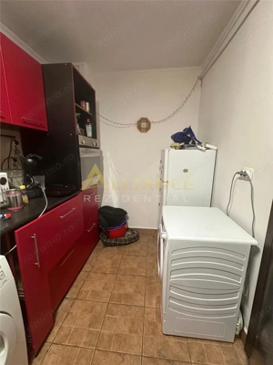 Apartament 3 camere || Strada Huedin || balcon inchis || aproape STB - imagine 5