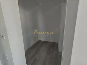 Casa individuala - 3 dormitoare, - 402 mp teren - Aviatorilor - imagine 12