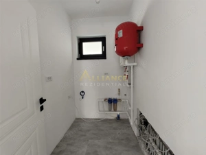 Casa individuala - 3 dormitoare, - 402 mp teren - Aviatorilor - imagine 9