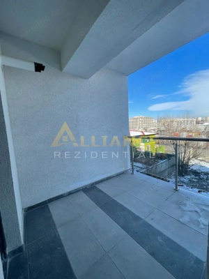 Garsoniera moderna bloc nou cu incalzire in pardoseala langa metrou - imagine 5