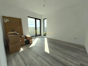 Casa individuala - 3 dormitoare, - 402 mp teren - Aviatorilor - imagine 13