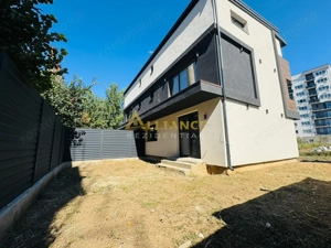Vila de vanzare || 4 camere || curte mare || aproape Grand Arena - imagine 7