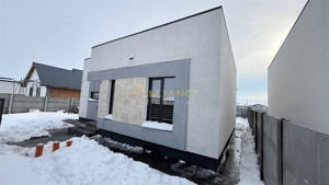 Casa Individuala - 3 camere - 2 bai - 371 mp teren - imagine 5