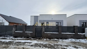 Casa Individuala - 3 camere - 2 bai - 371 mp teren - imagine 3