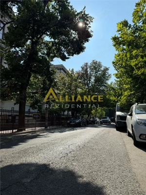 Apartament 2 camere etaj 1 zona Unirii centrala perfect pentru locuit sau investitie - imagine 20