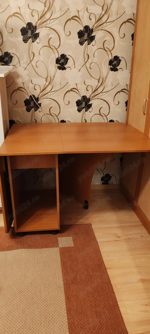 Masa pliabila în stare buna