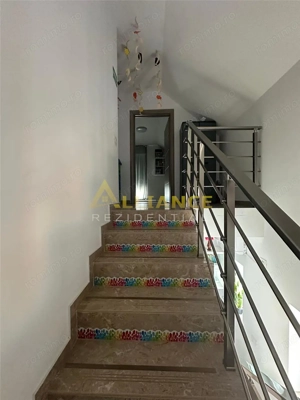 #De Inchiriat, Vila 8 camere - 3 bai | Teren 300 mp - - imagine 16
