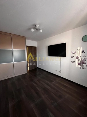 Apartament 3 camere , 2 bai ~ Brown Residence - imagine 2