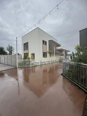 Casa individuala || 5 camere || 3 bai