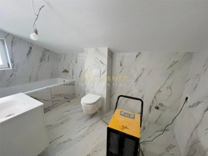 Vila individuala - 4 camere - 3 bai - 200 m de bulevardul principal - imagine 18