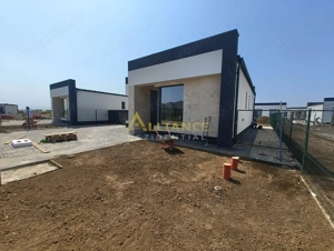 Casa Individuala - 3 camere - 2 bai - 356 mp teren - imagine 13