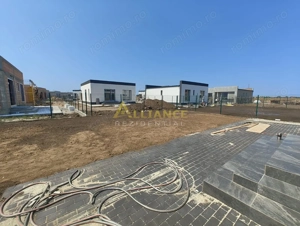 Casa Individuala - 3 camere - 2 bai - 356 mp teren - imagine 14