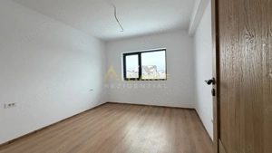 Casa individula-4camere-3 bai - 320mp - imagine 6