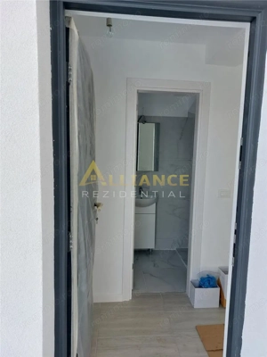 Casa la 4-5 km de metrou,bine amplasata,super pret . - imagine 9