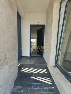 Casa Individuala - 3 camere - 2 bai - 356 mp teren - imagine 10