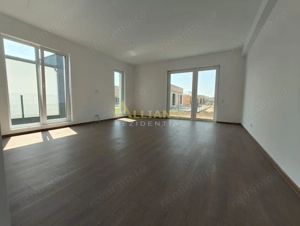 Casa Individuala - 3 camere - 2 bai - 356 mp teren - imagine 8