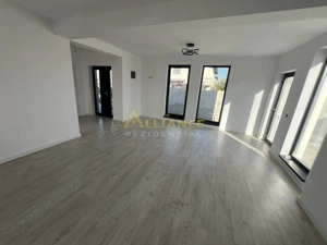 Casa individuala - 4 camere - 2 bai - 280mp teren - imagine 12