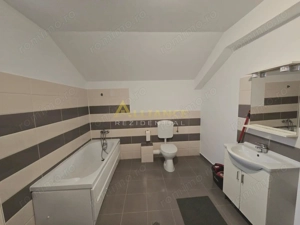 Vila mobilata si utilata- 4 camere - 2 bai - 350mp teren - cartierul nou- beci - imagine 6