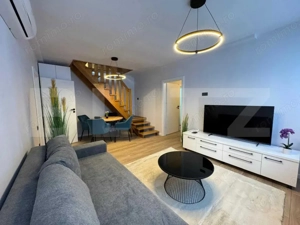 Apartament 3 camere decomandate, Centru, 90 mp, parcare, curte