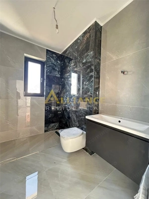 Casa Individuala de vanzare - Teren 350 mp | 4 camere - 3 bai - imagine 16
