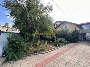 Casa individuala cu curte proprie si spatiu comercial - imagine 15