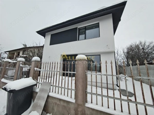Casa individuala - 3 camere  - 2 bai - 100 mp utili-teren 215mp - imagine 4