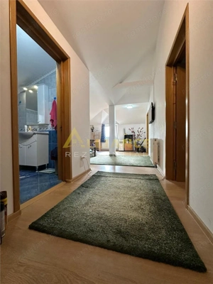 Casa individuala cu curte proprie si spatiu comercial - imagine 4