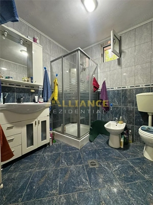 Casa individuala cu curte proprie si spatiu comercial - imagine 12