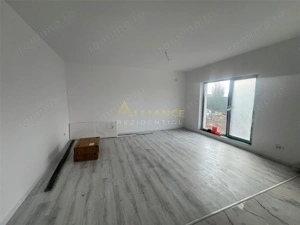 CASA INDIVIDUALA  -3 CAMERE-2 BAI - imagine 6