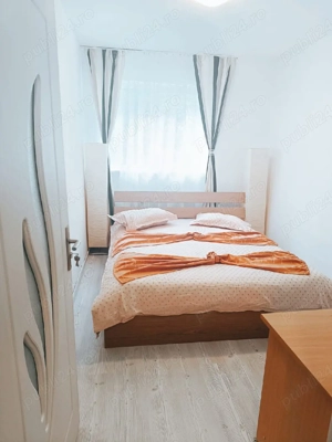 Vand apartament cu doua camere in statiunea montana Predeal (judetul Brasov] mobilat