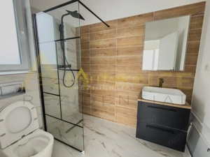 Casa Eleganta pe Parter in Comuna Berceni, Strada Miorita - imagine 3