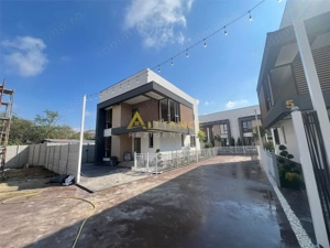 Casa individuala - 150 mp utili - 5 camere - 3 bai