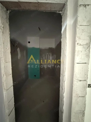 Sector 4 Postalionului Apartament 3 Camere - imagine 10