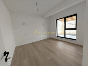 Vila individuala - 5 camere - 2 bai - 153mp utili - teren 360mp - imagine 10