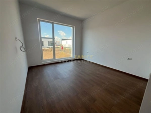 Casa individuala - 4 camere  - 2 bai - in ansamblu rezidential-str asfaltata - imagine 7