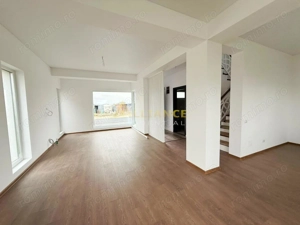 Vila cu 4 camere  #238;n ansamblu rezidential exclusiv - Comuna Berceni - imagine 6